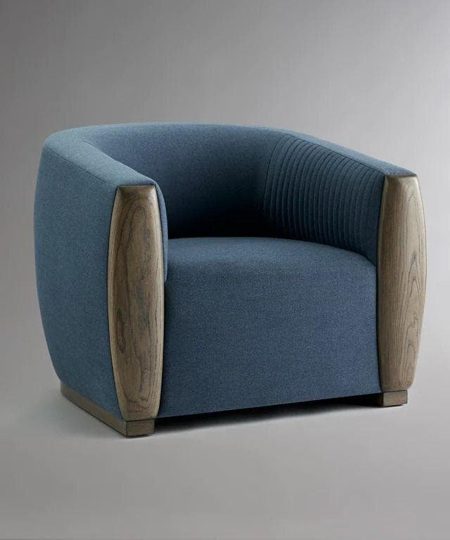 Chairs & Seating